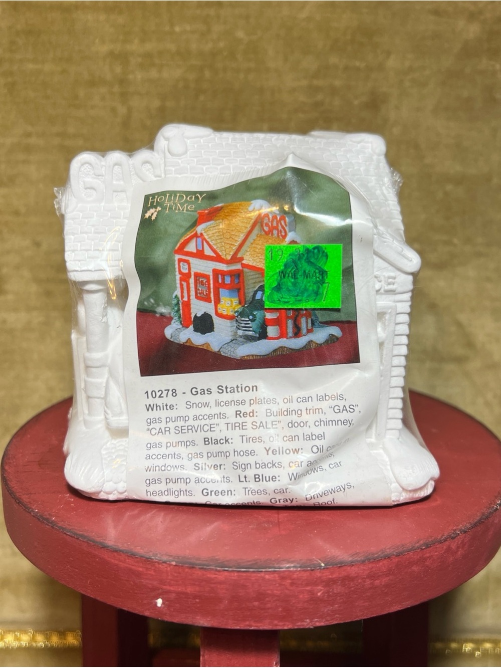 Holiday Time #10278 Gas Station Christmas Village Ceramic Ready to Paint Sealed